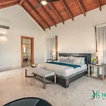 Perfect Getaway 4Br Villa At Las Palmas Cap Cana